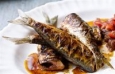 Grilled sardines with tomato chutney